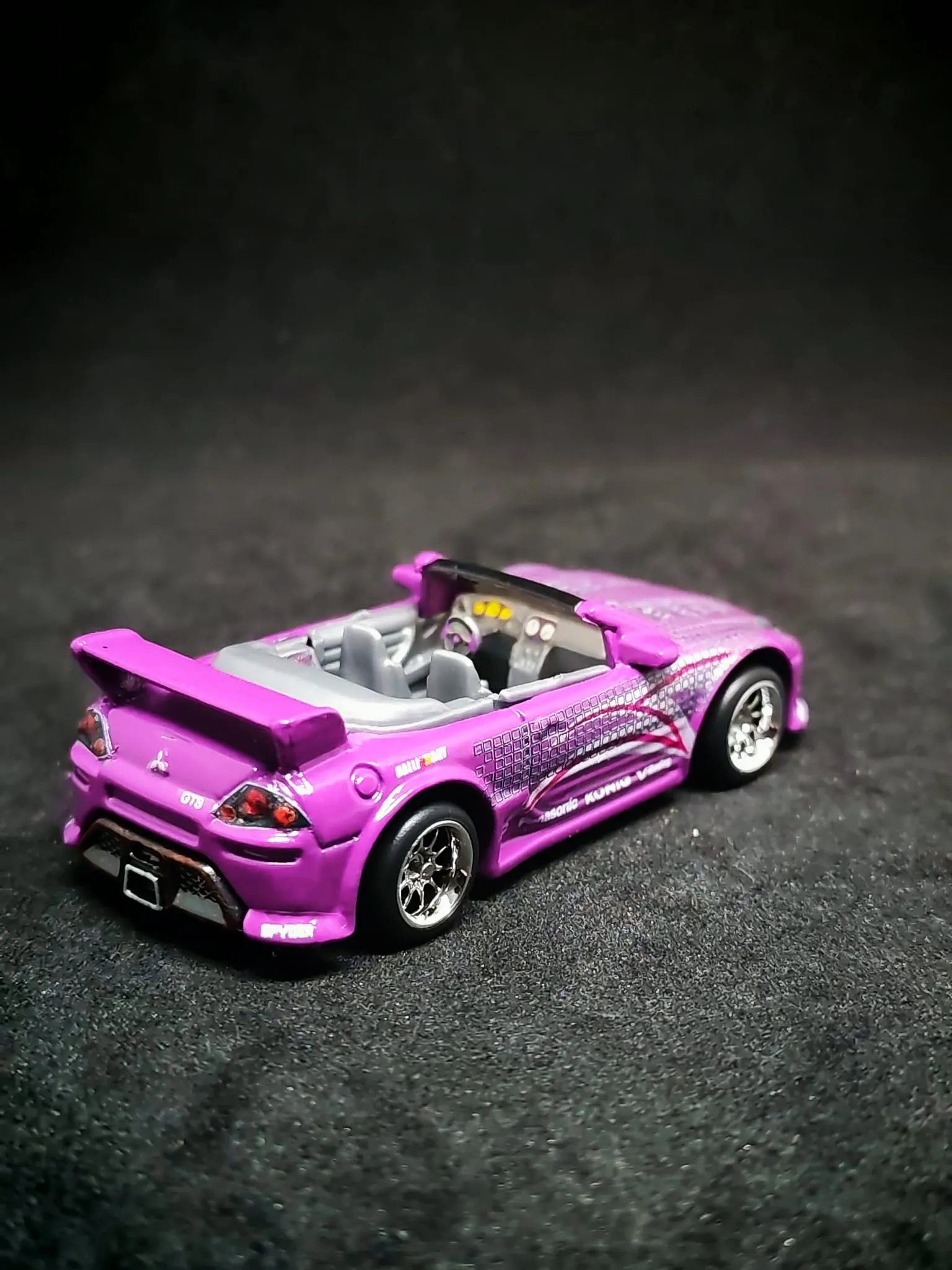 Roman Eclipse Spyder 1/64 custom decal uygulama görseli 3 | Unicarts64