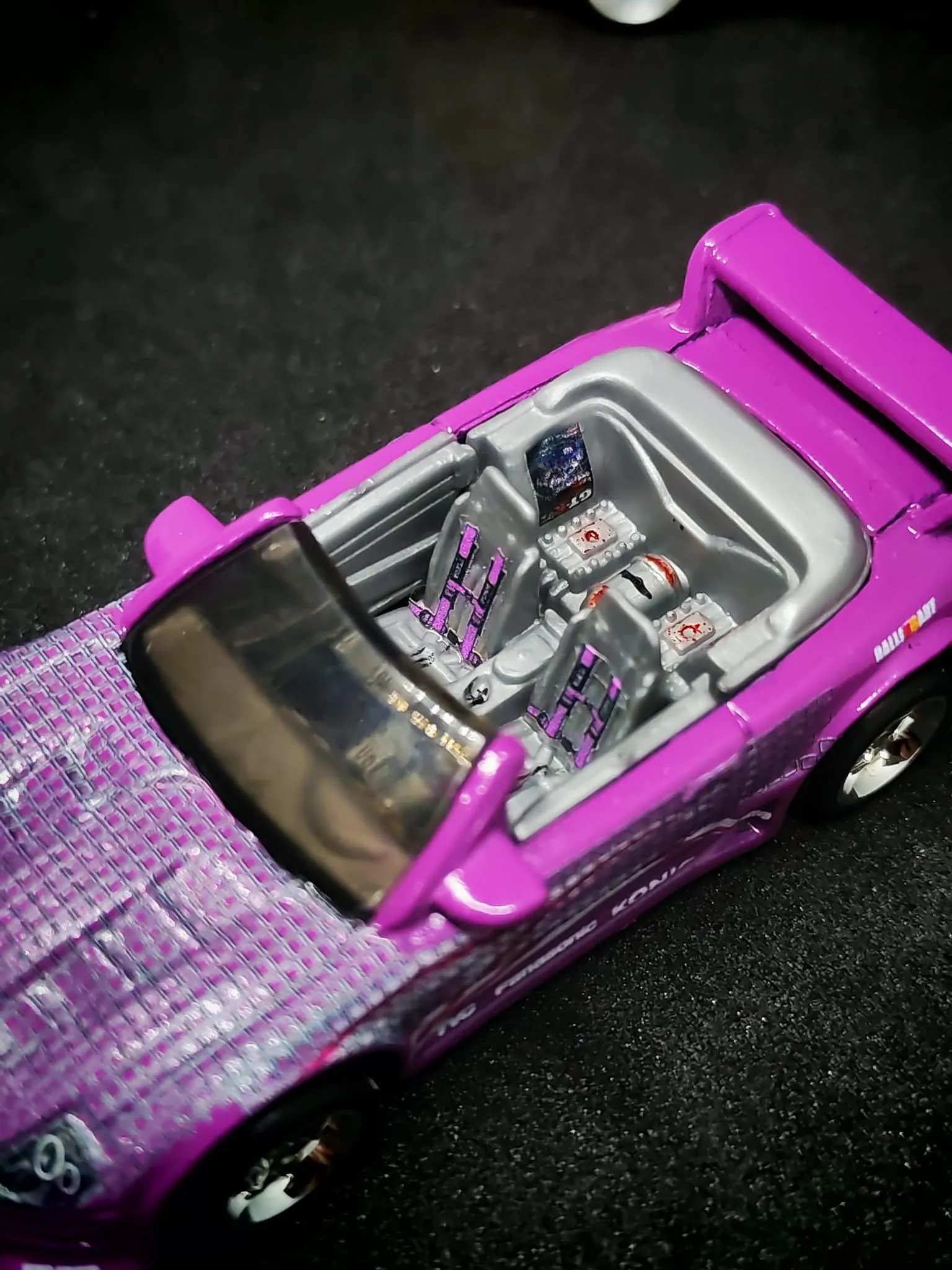 Roman Eclipse Spyder 1/64 custom decal uygulama görseli 7 | Unicarts64