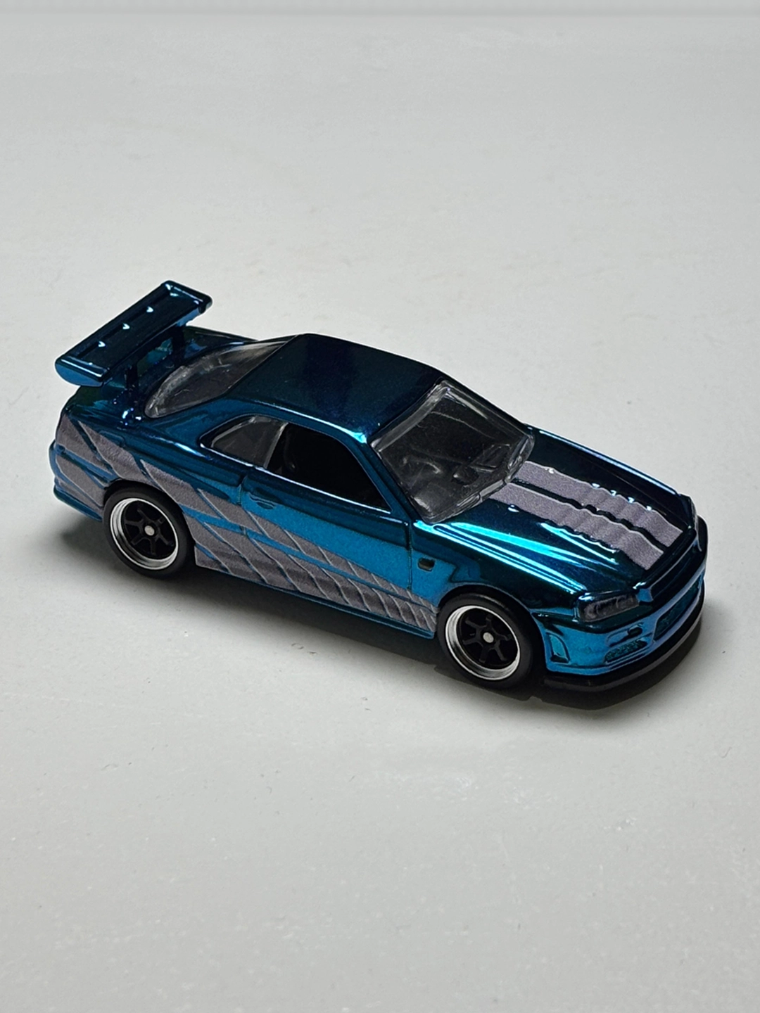 NFT R34 1/64 Hotwheels custom decal uygulaması | Unicarts64