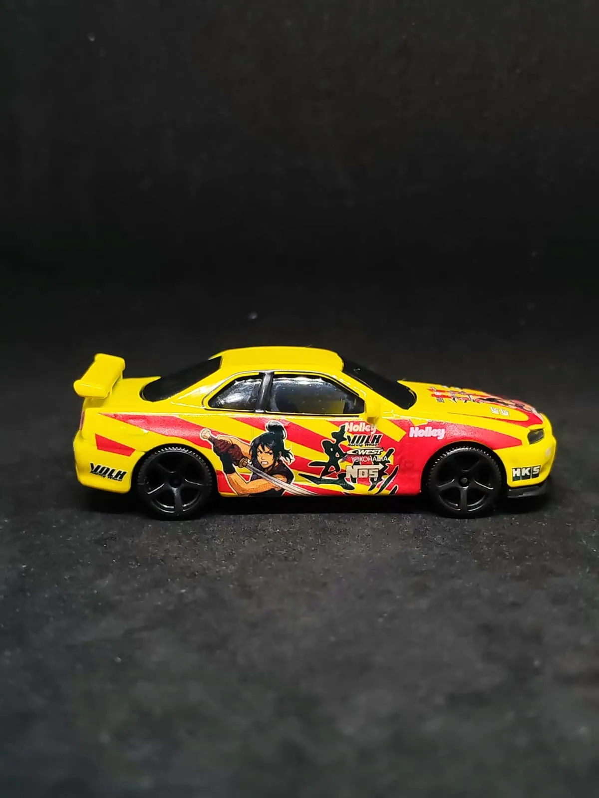 R34 SRS 1/64 custom decal uygulama görseli 4 | Unicarts64