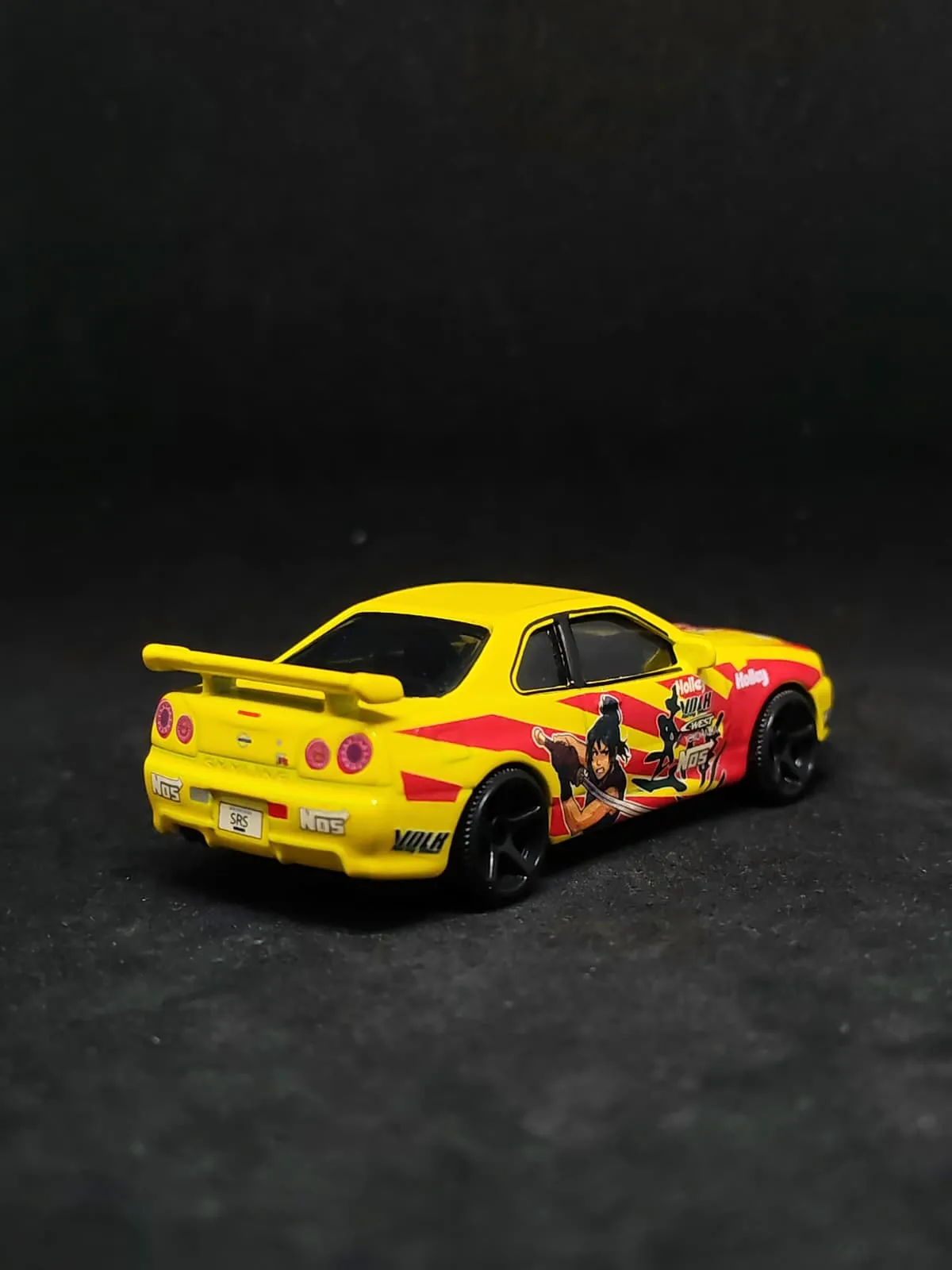 R34 SRS 1/64 custom decal uygulama görseli 5 | Unicarts64