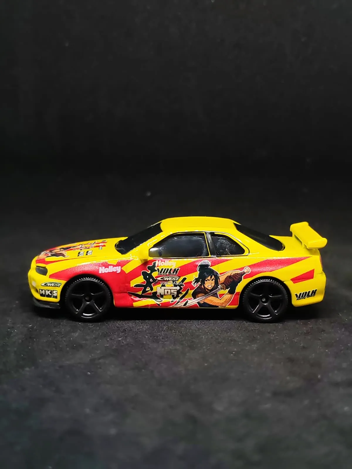 R34 SRS 1/64 custom decal uygulama görseli 7 | Unicarts64