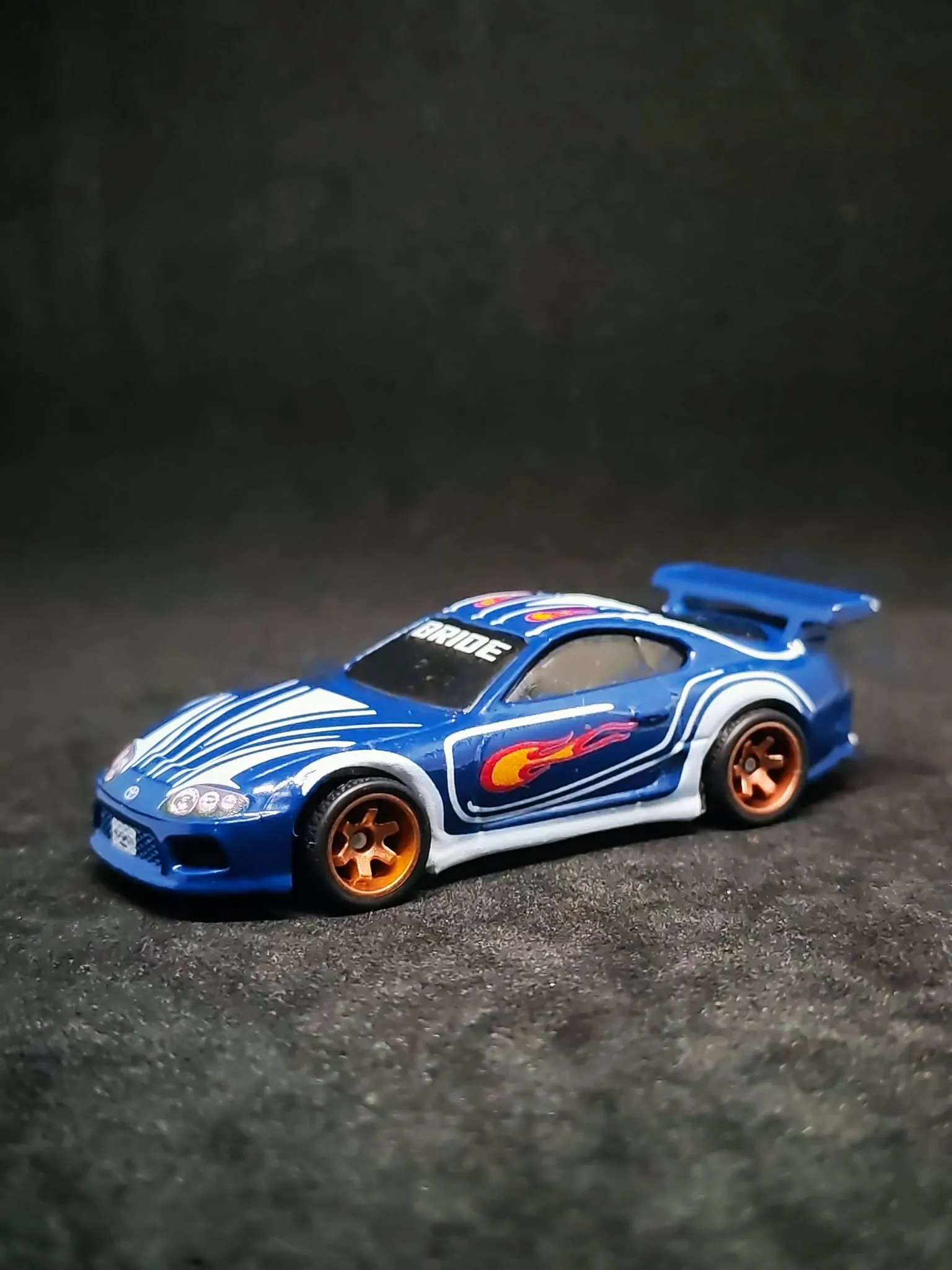 Blacklist Supra 1/64 custom decal uygulama görseli 7 | Unicarts64