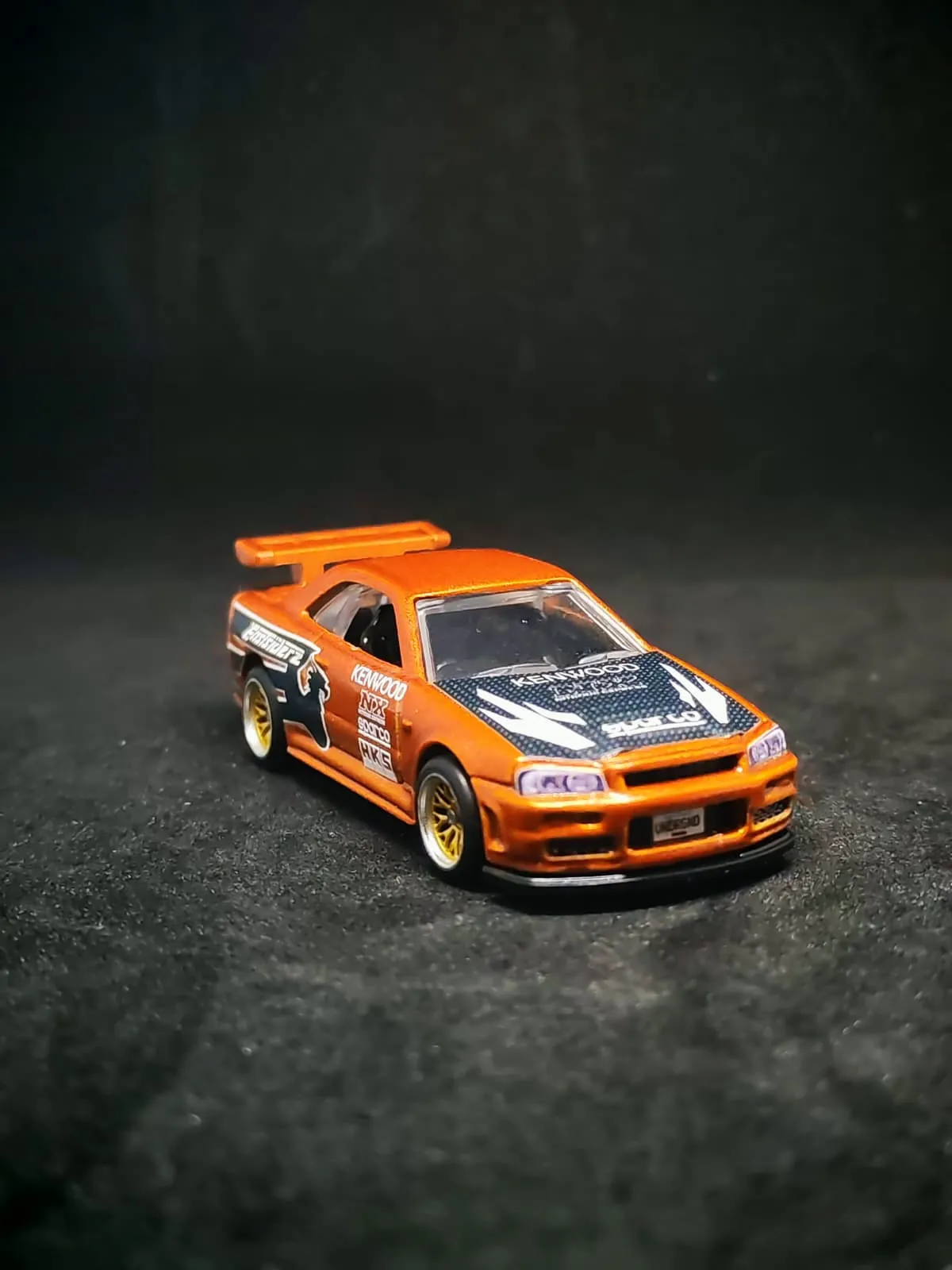 Eddie's GTR 1/64 Hotwheels custom decal uygulaması | Unicarts64