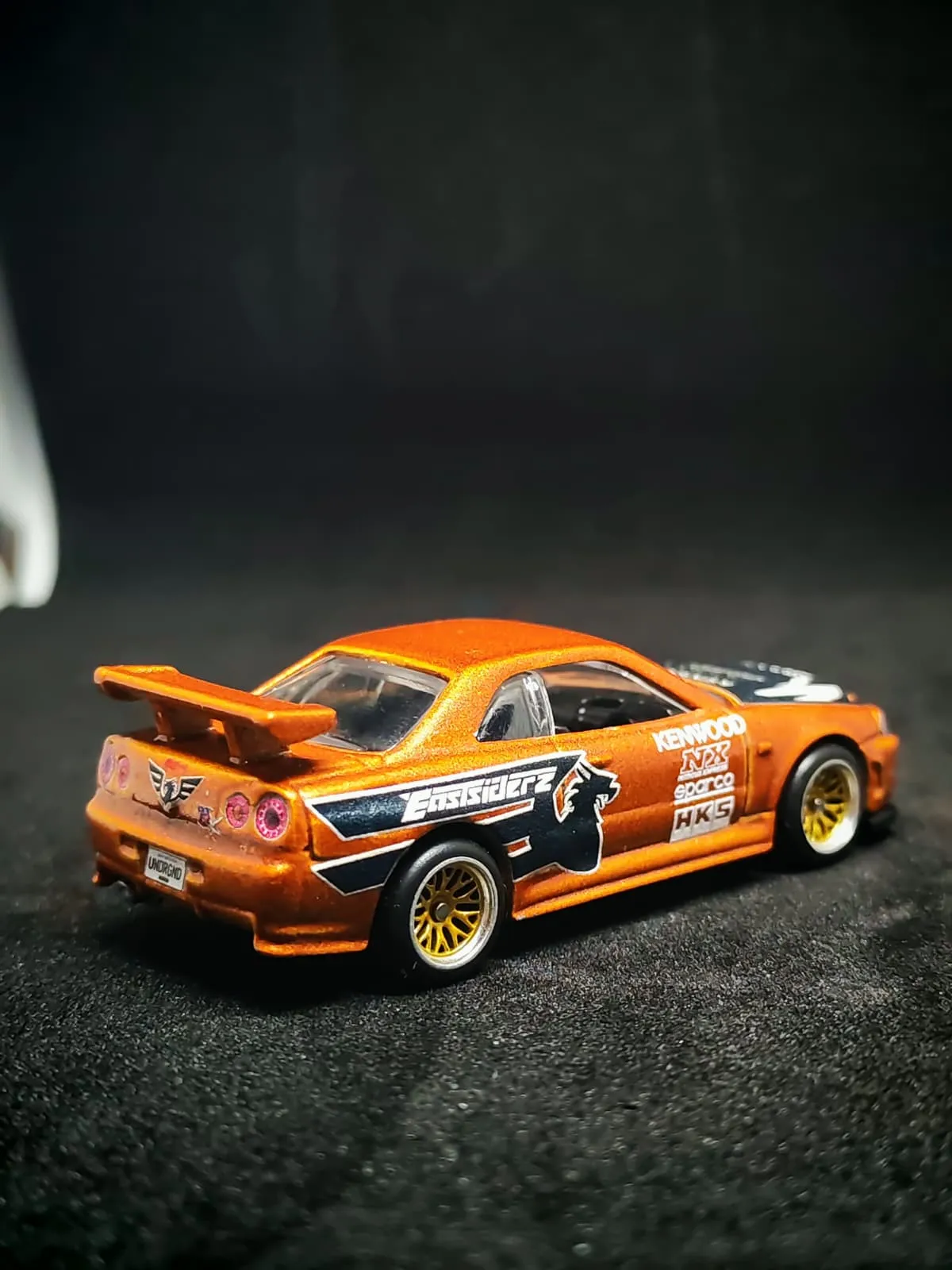 Eddie's GTR 1/64 custom decal uygulama görseli 6 | Unicarts64
