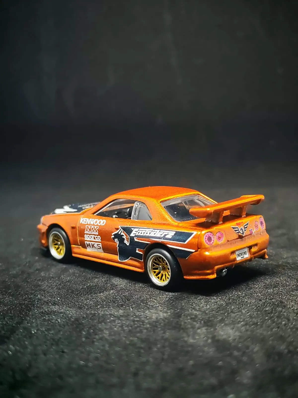Eddie's GTR 1/64 custom decal uygulama görseli 7 | Unicarts64