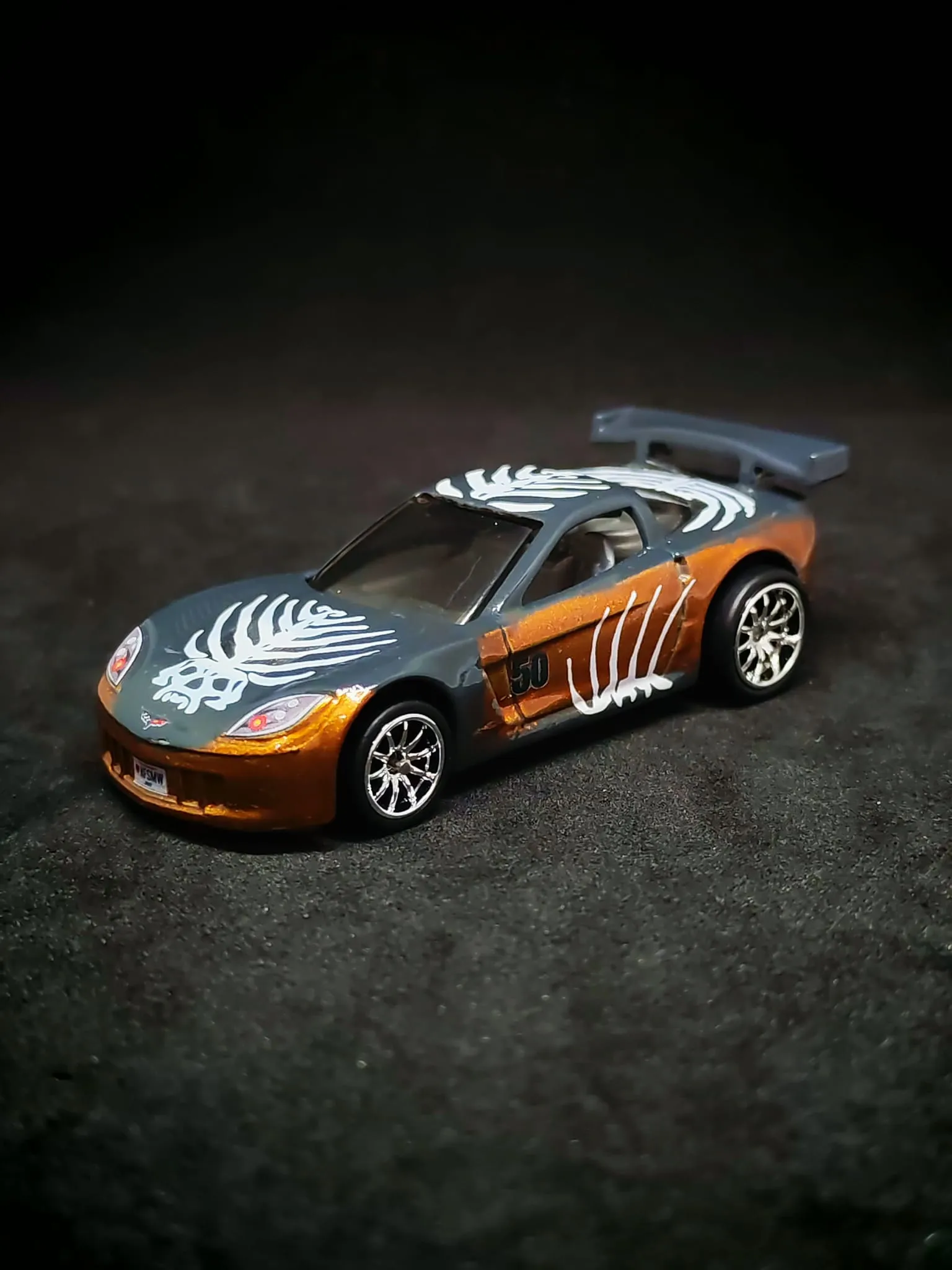 Blacklist Corvette 1/64 Hotwheels custom decal uygulaması | Unicarts64