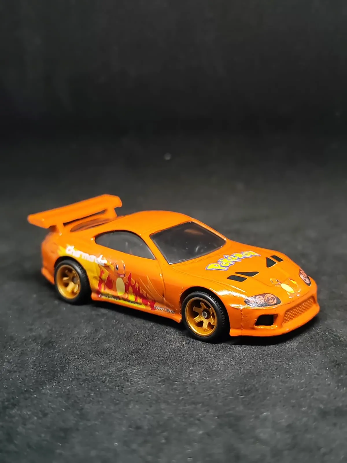 Charmander 1/64 Hotwheels custom decal uygulaması | Unicarts64