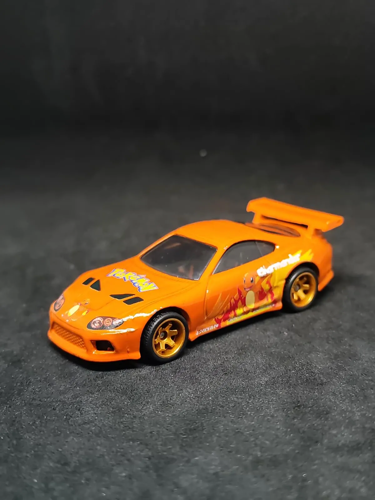 Charmander 1/64 custom decal uygulama görseli 6 | Unicarts64
