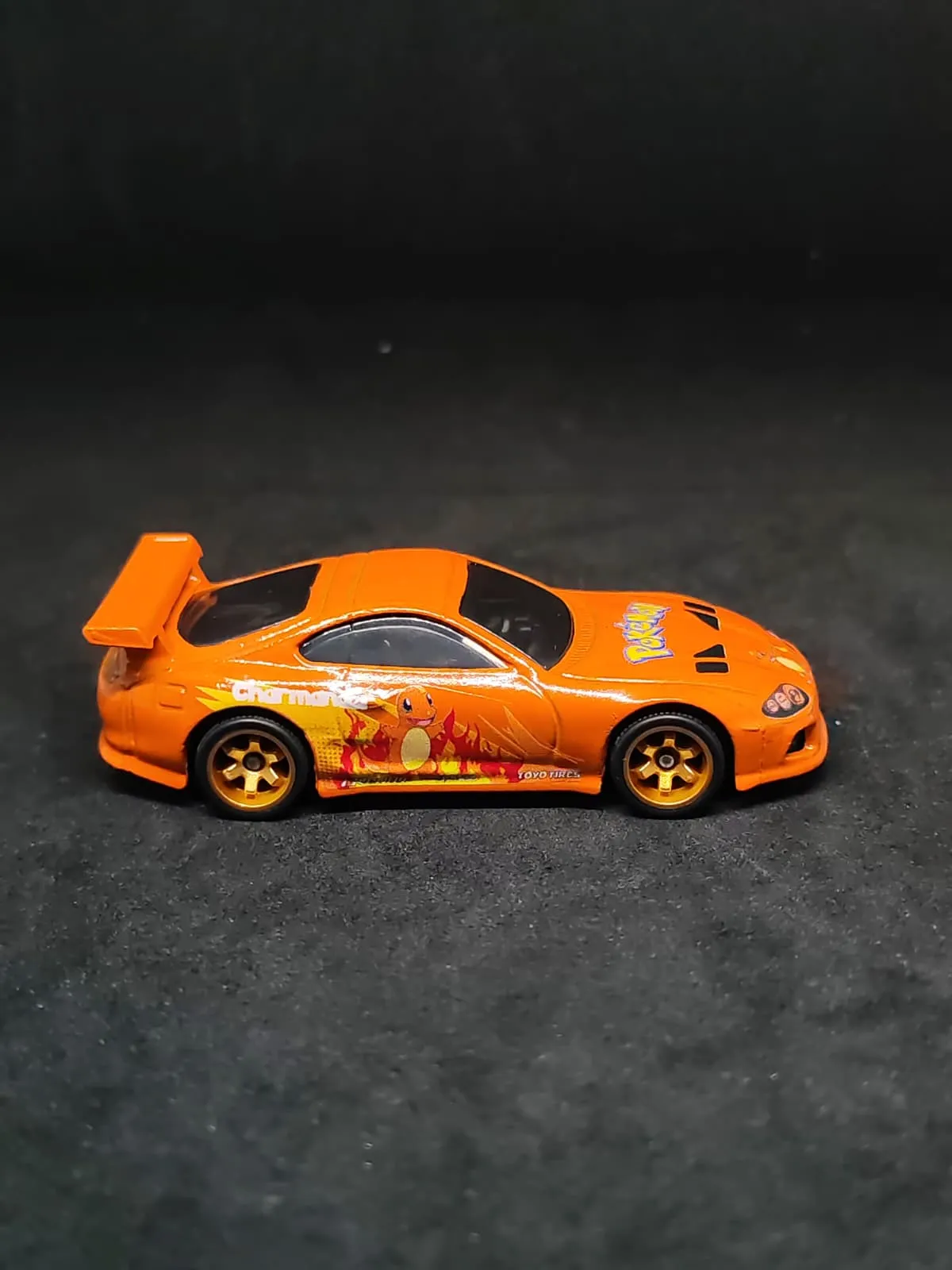 Charmander 1/64 custom decal uygulama görseli 7 | Unicarts64