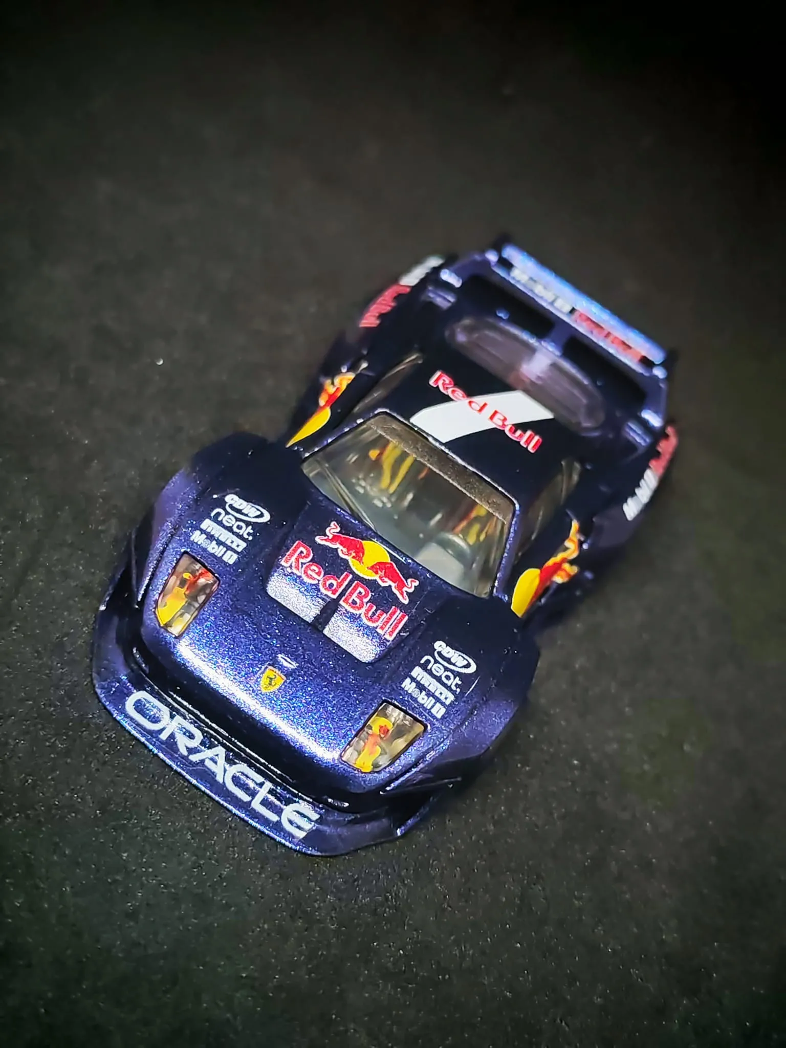 Redbull Origin 1/64 custom decal uygulama görseli 8 | Unicarts64