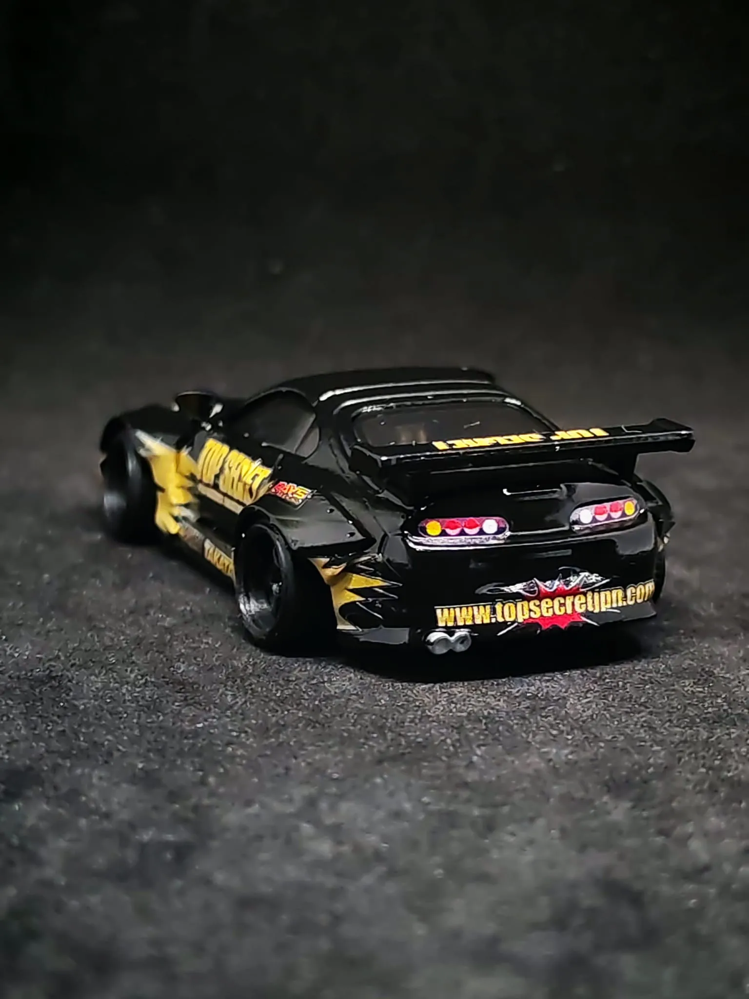 Top Secret 1/64 custom decal uygulama görseli 3 | Unicarts64