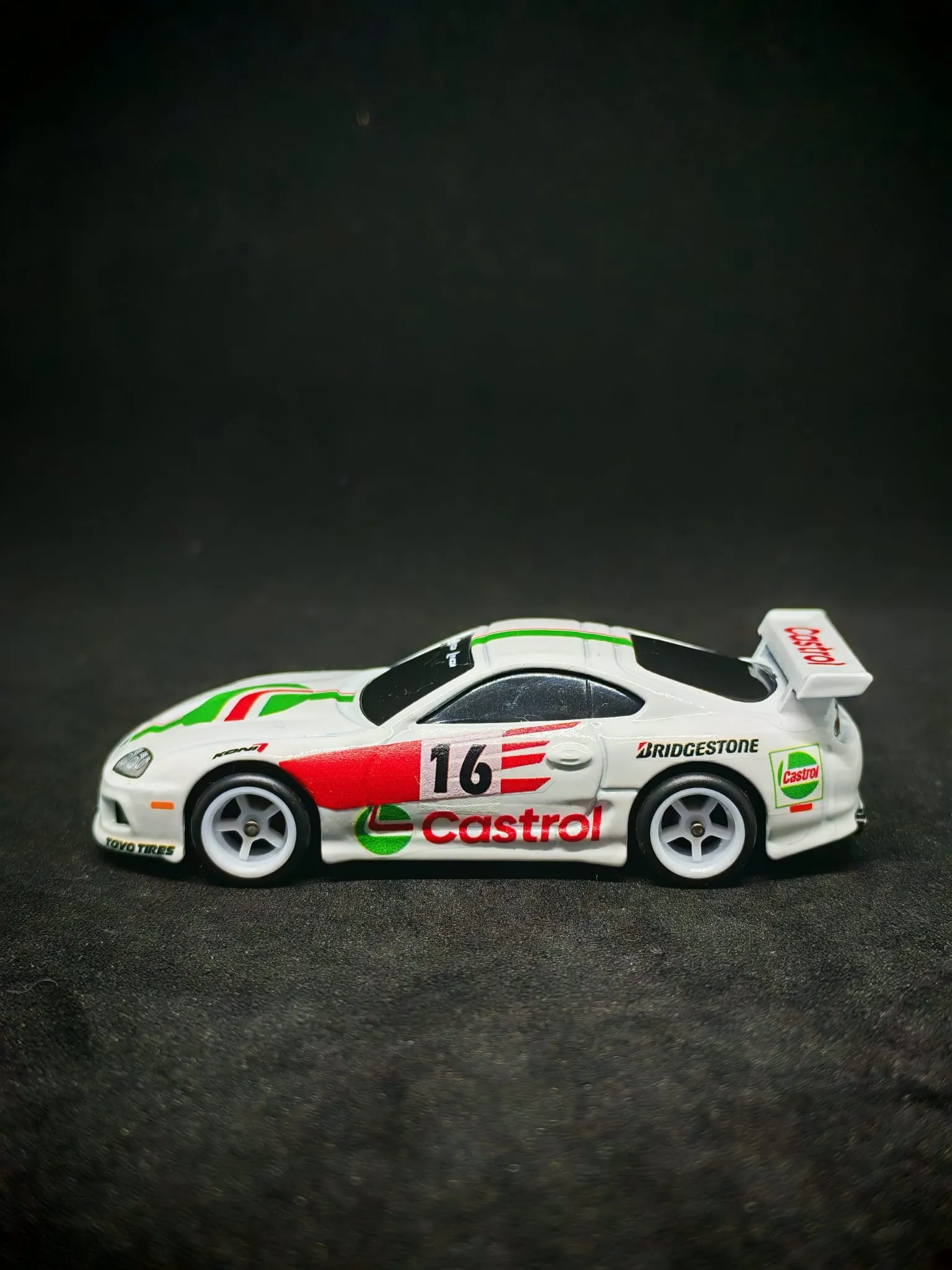 Castrol (Eski) 1/64 custom decal uygulama görseli 2 | Unicarts64