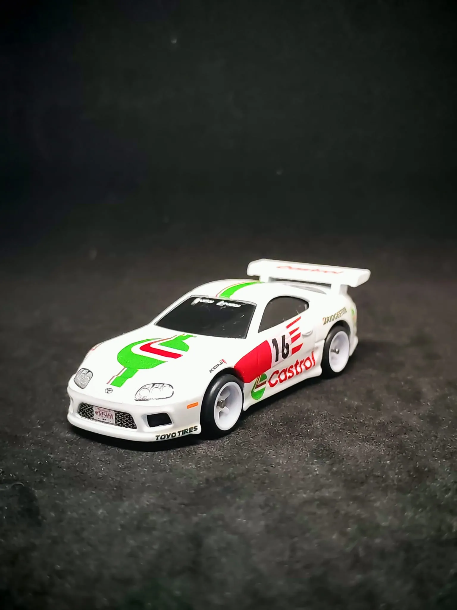 Castrol (Eski) 1/64 custom decal uygulama görseli 4 | Unicarts64