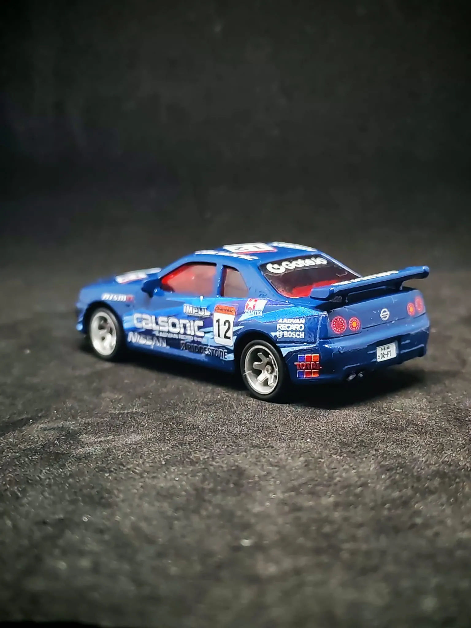 Calsonic 1/64 custom decal uygulama görseli 8 | Unicarts64