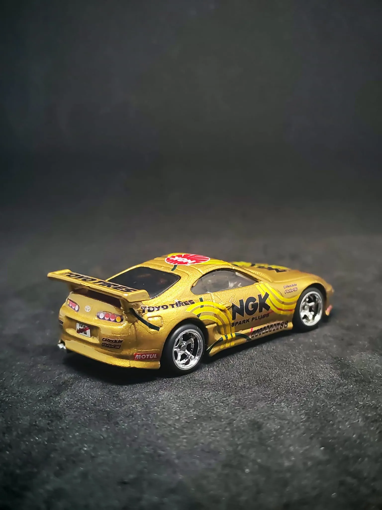 NGK Supra 1/64 custom decal uygulama görseli 3 | Unicarts64