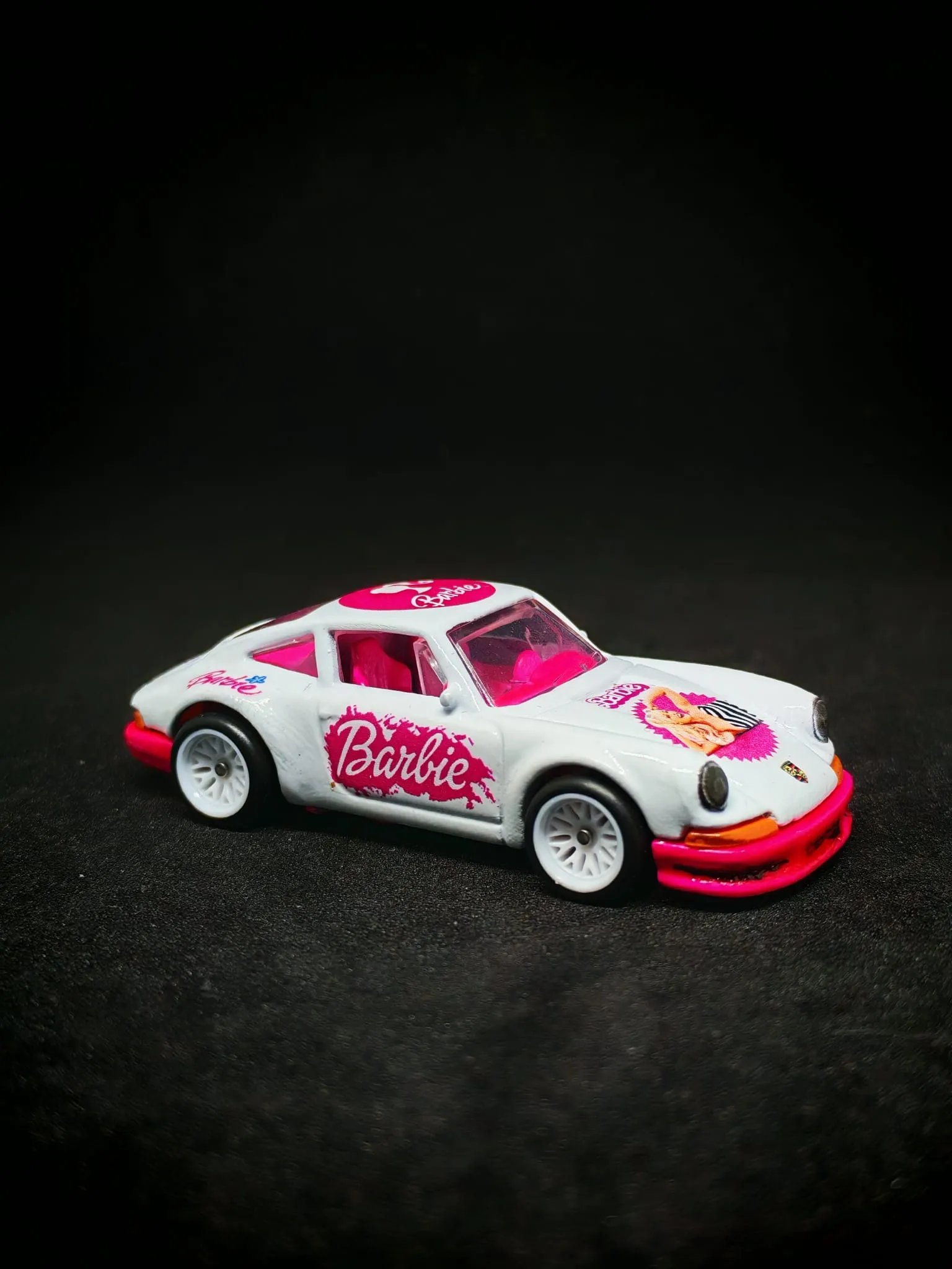 Barbie (Eski) 1/64 custom decal uygulama görseli 2 | Unicarts64