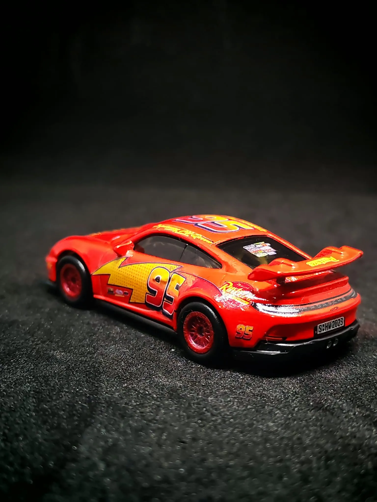 McQueen (eski) 1/64 custom decal uygulama görseli 2 | Unicarts64
