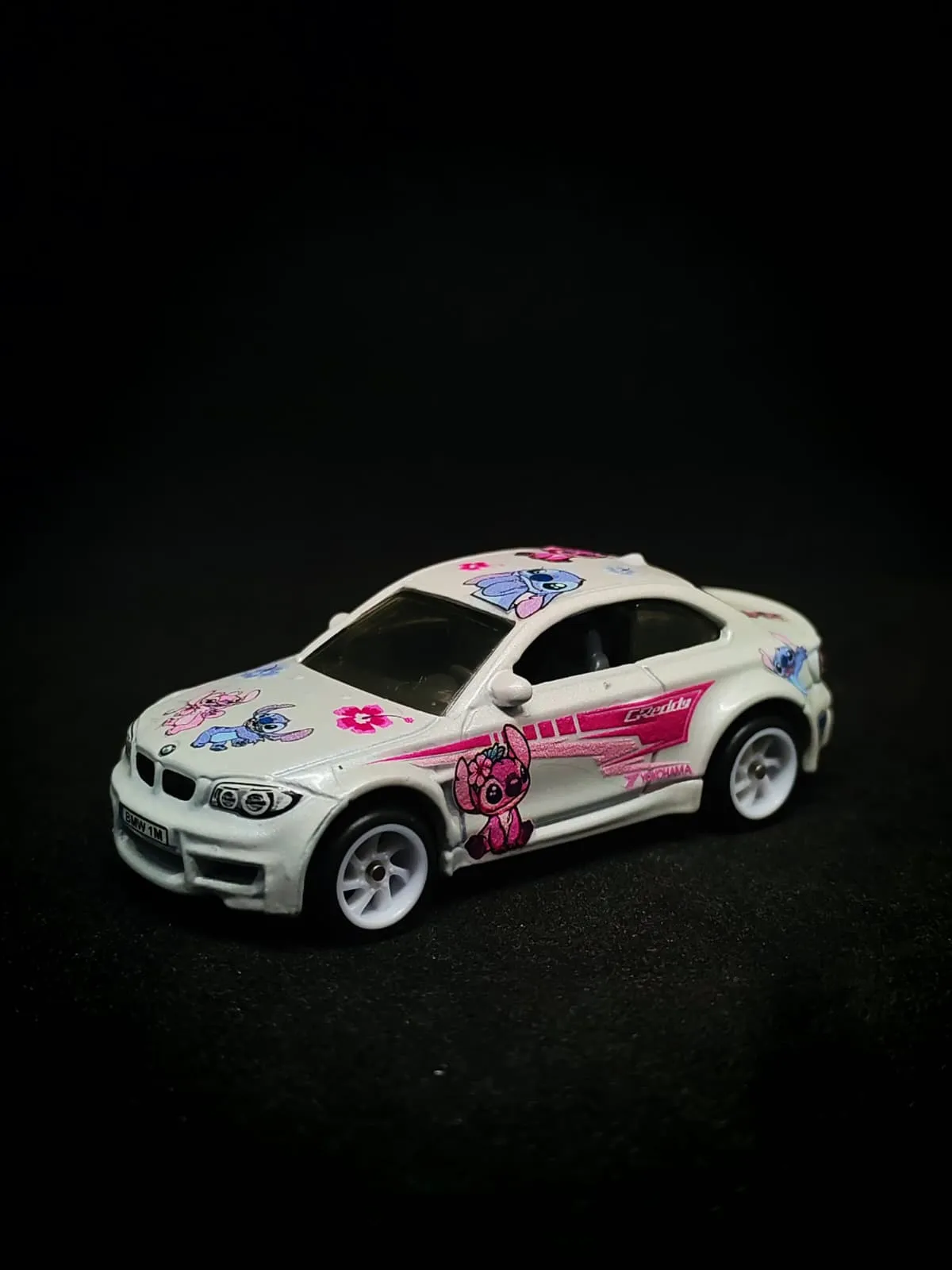 Stitch (Eski) 1/64 custom decal uygulama görseli 7 | Unicarts64