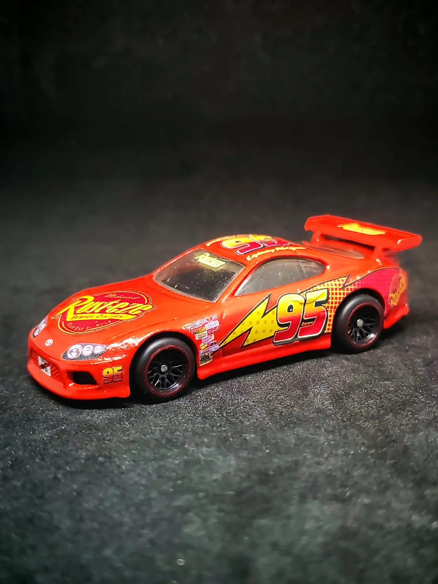 McQueen Supra 1/64 Hotwheels custom decal uygulaması | Unicarts64